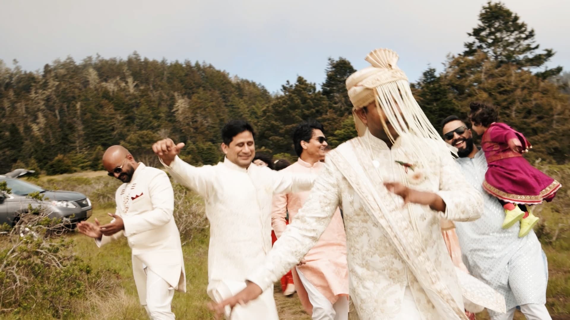 Jaqueline + Parik - Photo 10