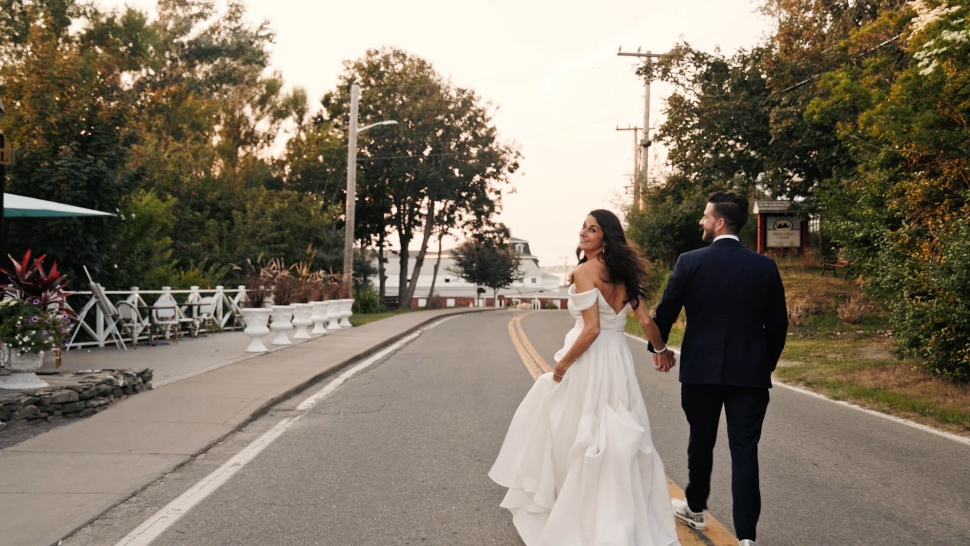 Suzie + Mike - Photo 1