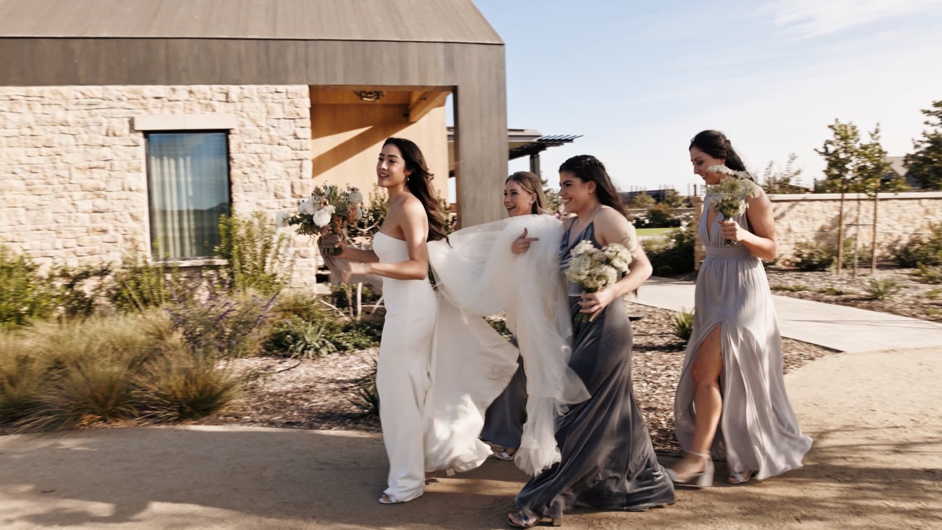 Victoria + Tanuj - Photo 7